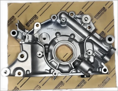 Toyota 15100-50040 Oil Pump