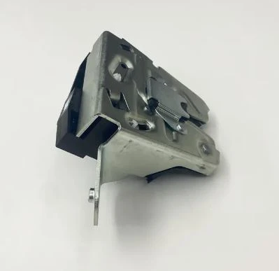 Mercedes-Benz 2047400335 Tailgate Lock
