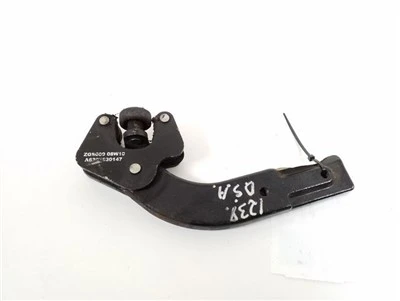 Mercedes-Benz 6397630147 Lower Sliding Door Roller RH